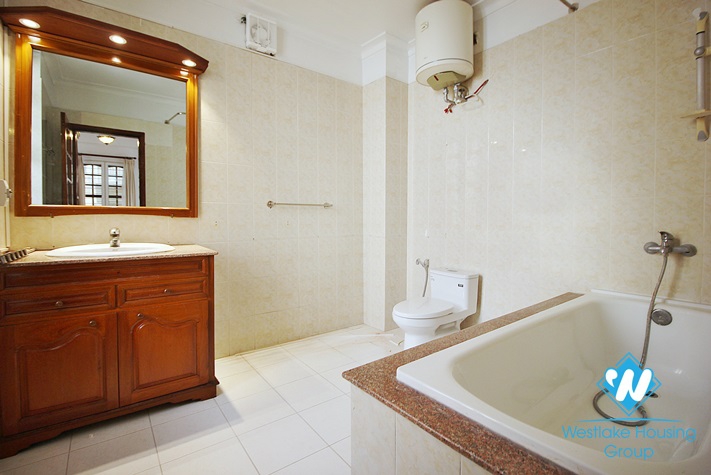 Nice house with big garden for lease in To Ngoc Van st, Tay Ho, Ha Noi